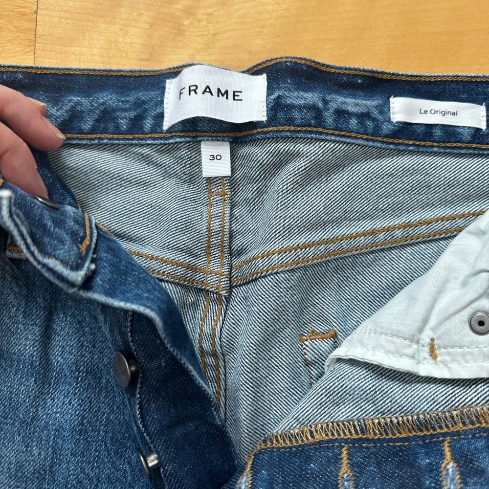 Frame Jeans - Picture 2 of 5